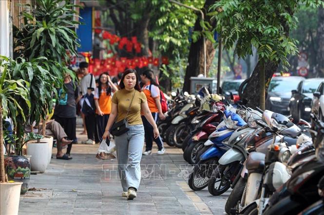 Hà Nội: Phường Hoàn Kiếm quyết tâm lập lại trật tự vỉa hè, xây dựng đô thị văn minh- Ảnh 12.