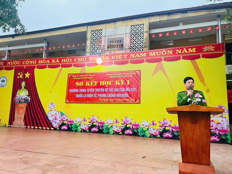 Chung tay bảo vệ học đường – Bảo vệ tương lai thế hệ trẻ- Ảnh 1.