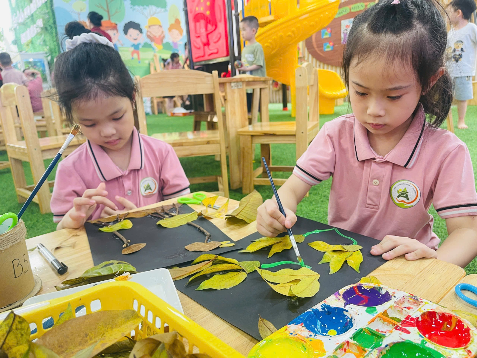 “Ngày hội Sắc màu" bùng nổ sáng tạo tại trường Mầm non A- Ảnh 10.