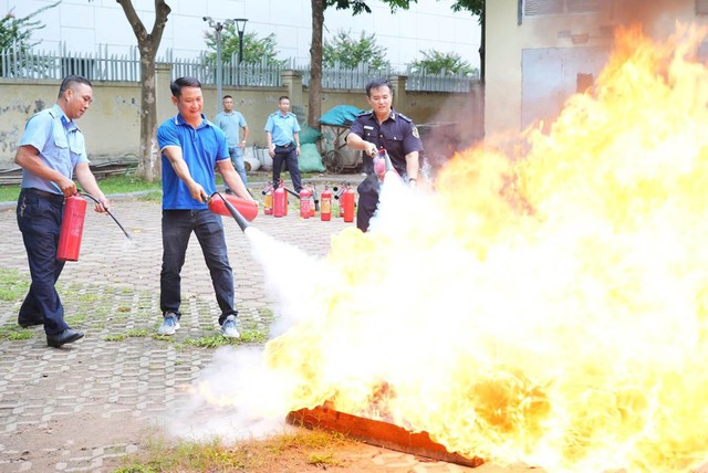 Gia Lâm triển khai Kế hoạch phòng cháy, chữa cháy và cứu nạn, cứu hộ trong các cơ sở giáo dục năm 2026- Ảnh 1.