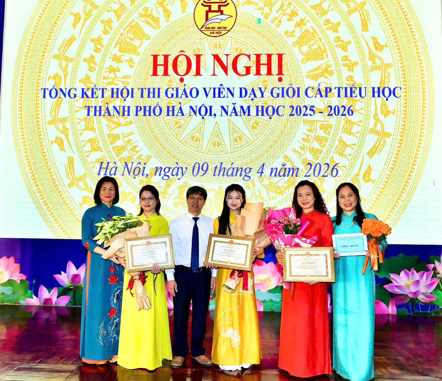 TỰ HÀO NGHĨA ĐÔ – DẤU ẤN RỰC RỠ TRÊN BẢN ĐỒ GIÁO DỤC THỦ ĐÔ- Ảnh 2.