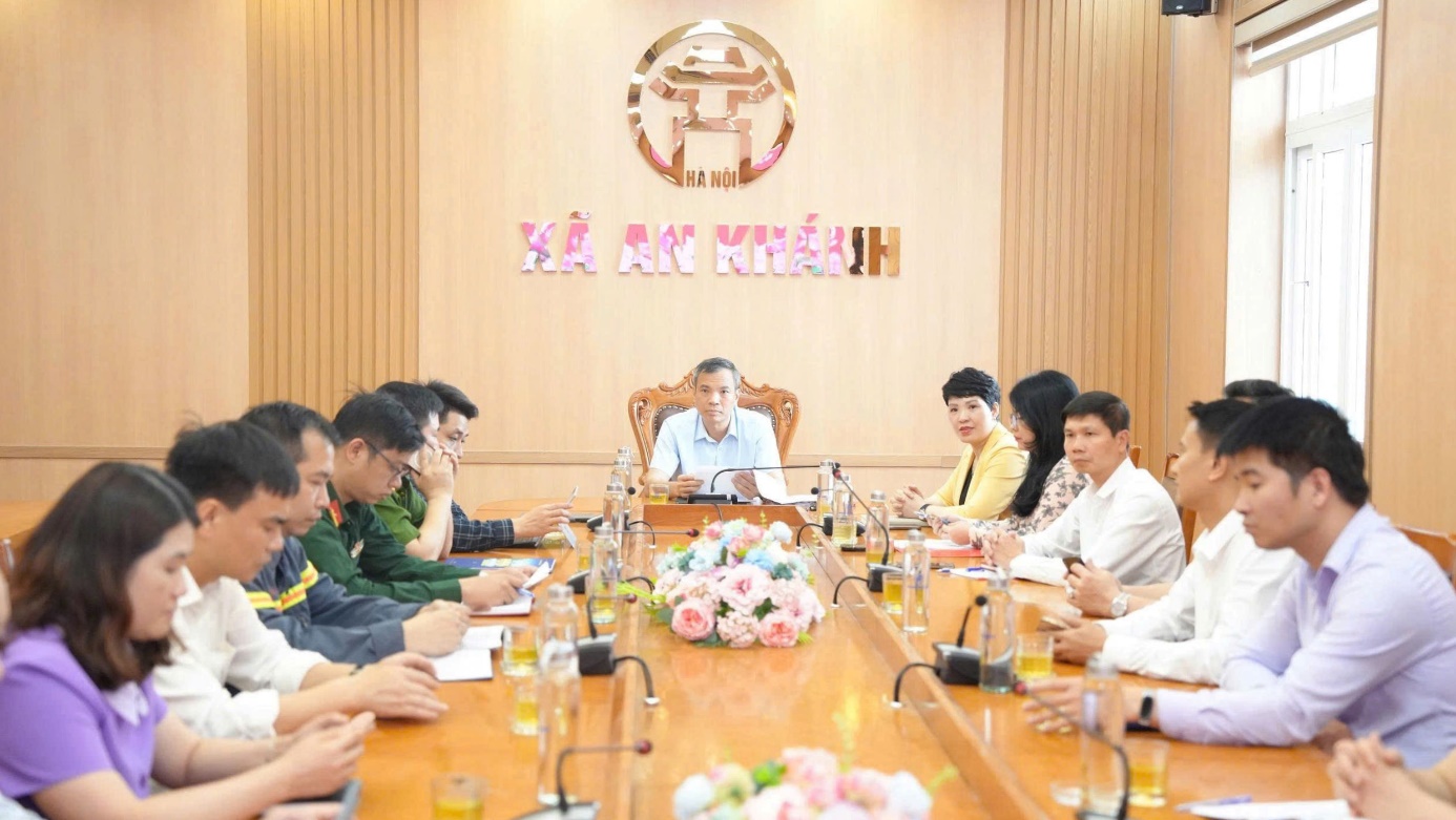 A group of people sitting around a table  AI-generated content may be incorrect.