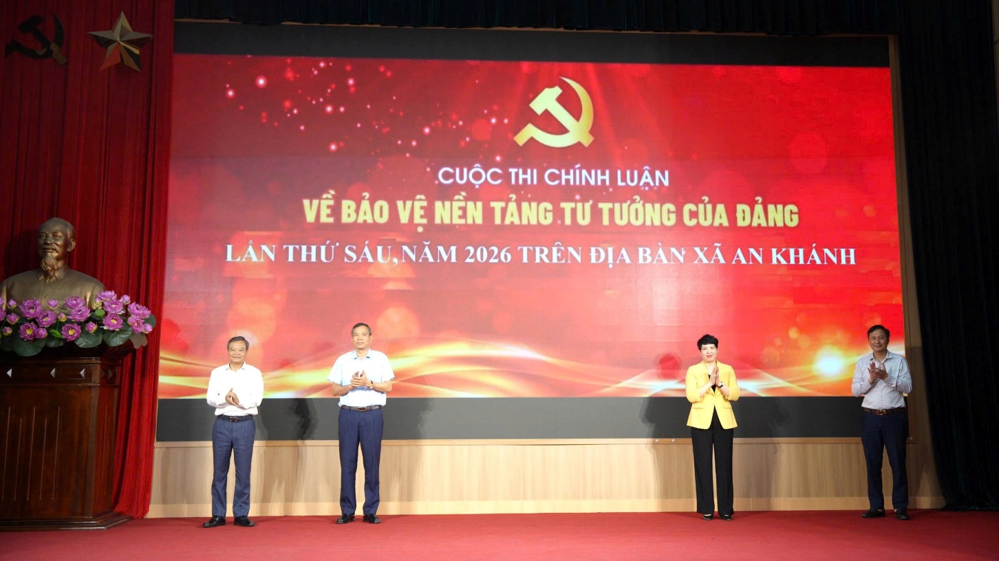 A group of men standing on a stage  AI-generated content may be incorrect.