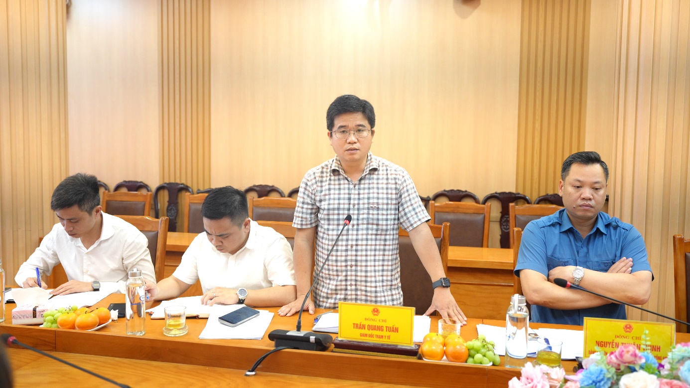 A group of people sitting at a table  AI-generated content may be incorrect.