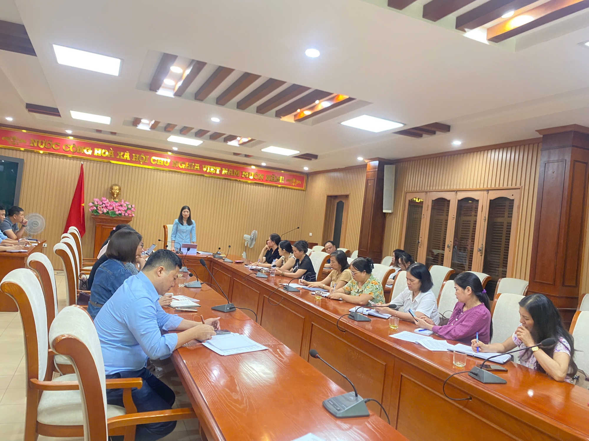 Xã Đan Phượng giao ban Ban chỉ đạo An toàn thực phẩm quý I năm 2026.- Ảnh 1.