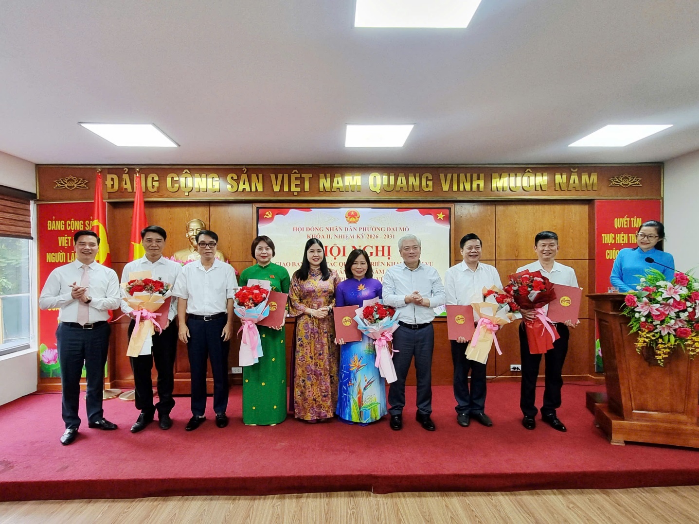 HĐND phường Đại Mỗ giao ban công tác quý I, triển khai nhiệm vụ quý II năm 2026 và Trao các Nghị quyết về công tác cán bộ- Ảnh 5.