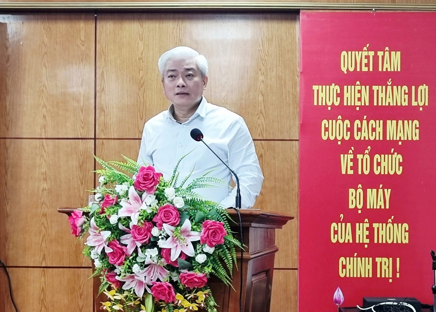 HĐND phường Đại Mỗ giao ban công tác quý I, triển khai nhiệm vụ quý II năm 2026 và Trao các Nghị quyết về công tác cán bộ- Ảnh 7.