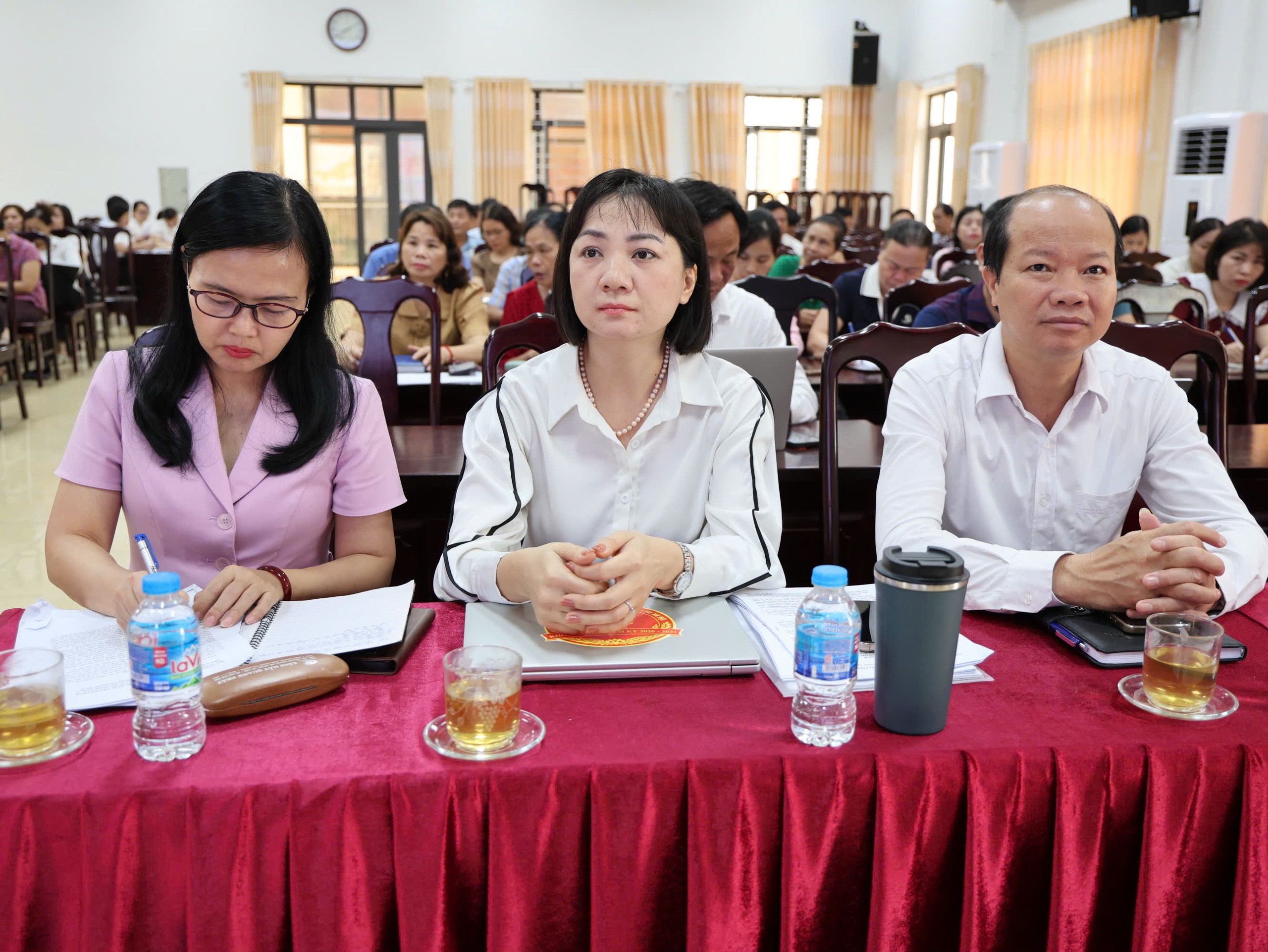 Tam Hưng: Quán triệt, triển khai, hưởng ứng và ký cam kết thực hiện Chỉ thị 09/CT-TU: Tạo chuyển biến mạnh về kỷ luật, kỷ cương và trách nhiệm công vụ- Ảnh 8.
