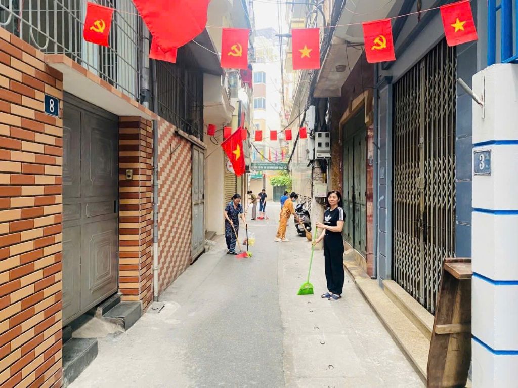 Phương Liệt: Siết chặt kỷ cương quản lý biển hiệu, biển quảng cáo, tạo diện mạo đô thị văn minh chào mừng kỷ niệm 30/4 và 1/5- Ảnh 7.