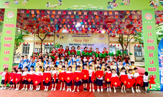 Ngày hội Âm nhạc - Sắc màu tại Trường Mầm non Liên Trung- Ảnh 1.