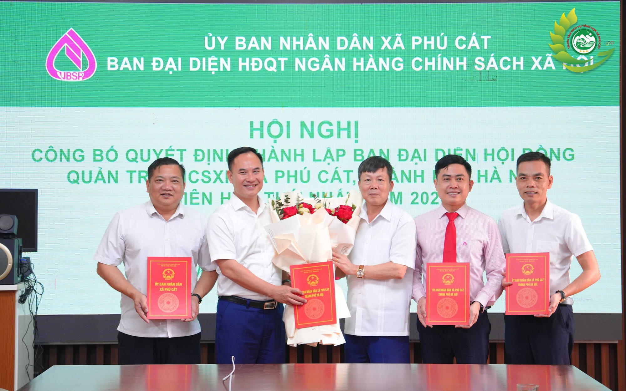 Phú Cát công bố quyết định thành lập Ban đại diện HĐQT Ngân hàng Chính sách xã hội xã, triển khai phiên họp thứ Nhất năm 2026