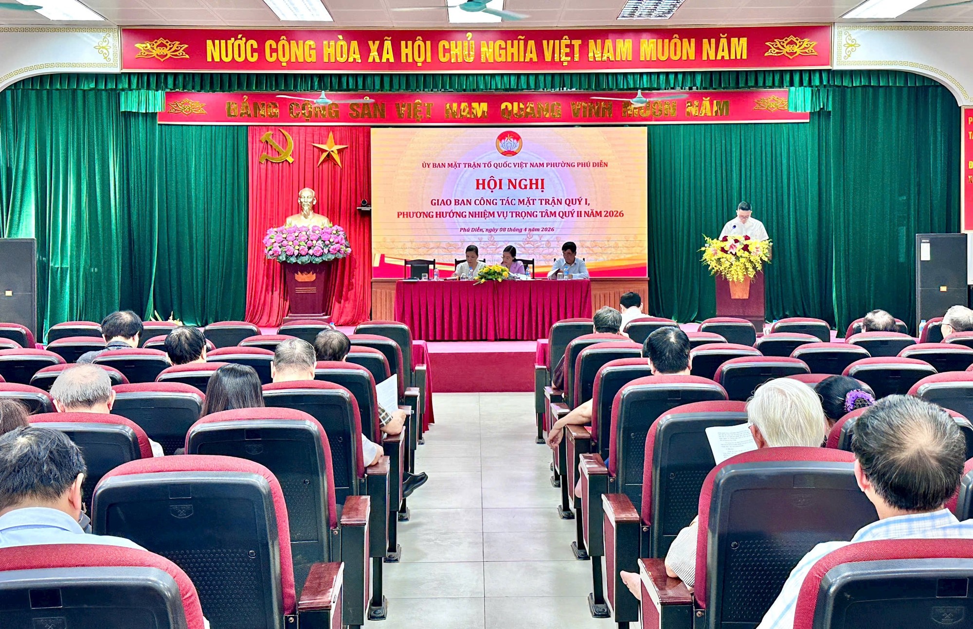 Phường Phú Diễn: Chăm lo an sinh, đẩy mạnh phong trào tự quản ở cơ sở- Ảnh 1.