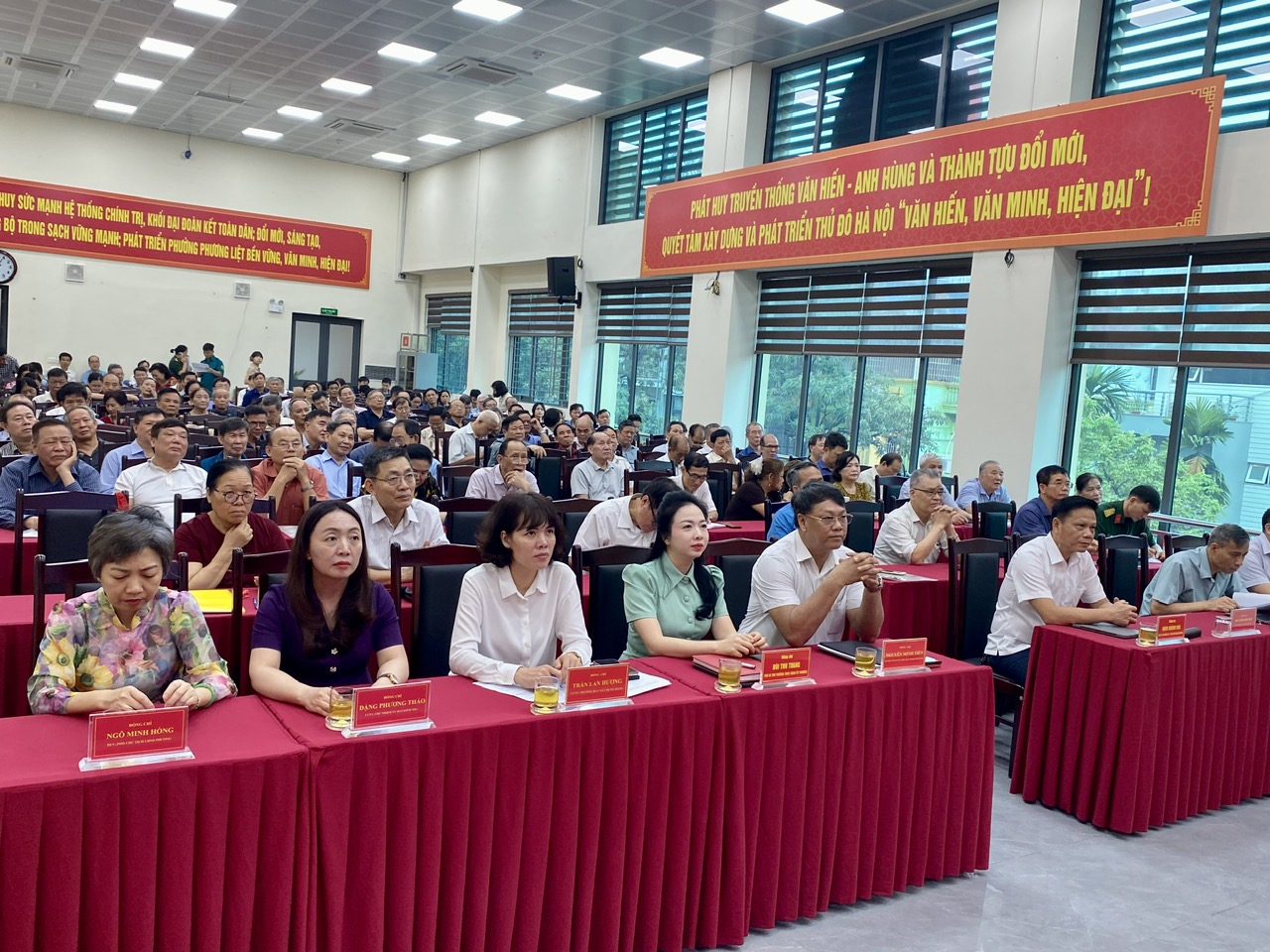 Đảng ủy phường Phương Liệt tổ chức tiếp sóng Hội nghị toàn quốc quán triệt, triển khai thực hiện Nghị quyết Hội nghị lần thứ hai Ban Chấp hành Trung ương Đảng khóa XIV- Ảnh 2.