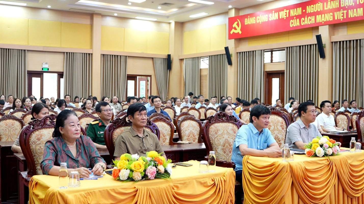 Xã Hoài Đức: Nghiêm túc quán triệt Nghị quyết Hội nghị Trung ương 2 khóa XIV và Chương trình hành động của Thành ủy- Ảnh 1.