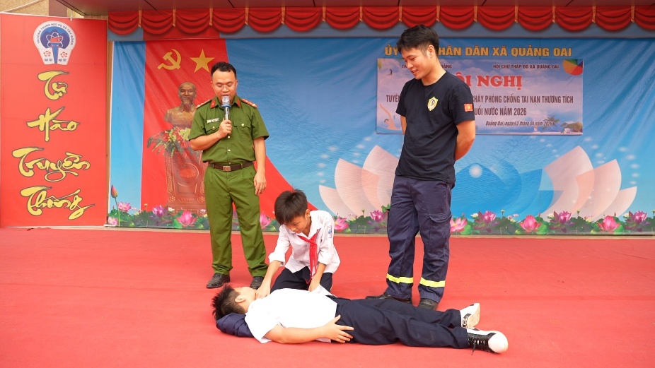 Trường THCS Tây Đằng trang bị kỹ nằng sống – Bồi đắp văn hoá đọc cho học sinh- Ảnh 2.