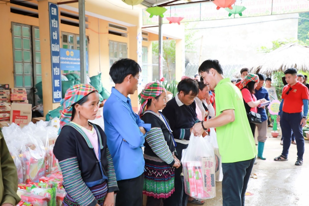 Người bảo vệ có trái tim vàng và đôi bàn tay "siêu nhân"- Ảnh 9.