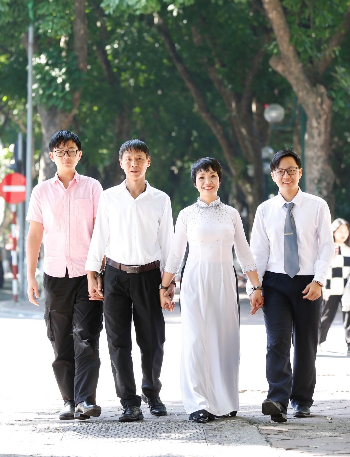 Người bảo vệ có trái tim vàng và đôi bàn tay "siêu nhân"- Ảnh 13.