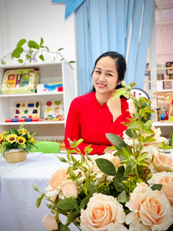 Người gieo mầm hạnh phúc từ những điều bình dị- Ảnh 1.