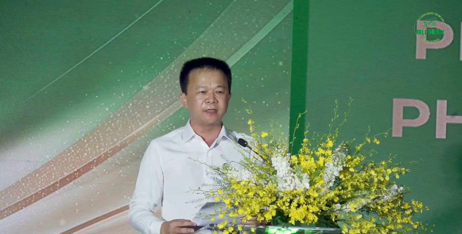 Lãnh đạo xã Mê Linh dự, chúc mừng kỷ niệm 10 năm thành lập Câu lạc bộ Doanh nghiệp trẻ Mê Linh - Đất Hai Bà Trưng (MELINHBIZ)- Ảnh 2.