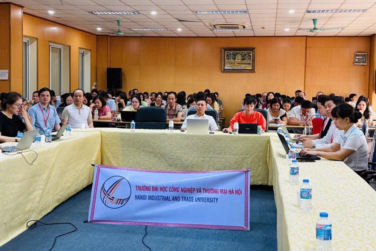 Đảng bộ xã Thuận An tham gia trực tuyến Hội nghị toàn quốc nghiên cứu, học tập, quán triệt, triển khai thực hiện Nghị quyết Hội nghị lần thứ hai Ban Chấp hành Trung ương Đảng khóa XIV và Hội nghị của Thành phố- Ảnh 3.