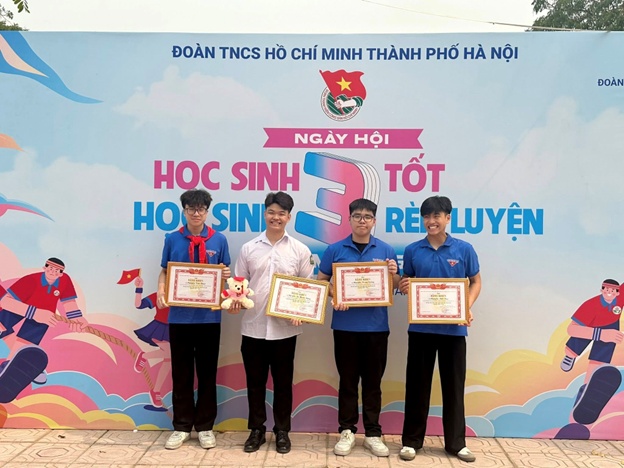 Hoài Đức có 9 học sinh được tuyên dương tại Ngày hội “Học sinh 3 tốt”, “Học sinh 3 rèn luyện” cấp Thành phố năm 2026- Ảnh 2.
