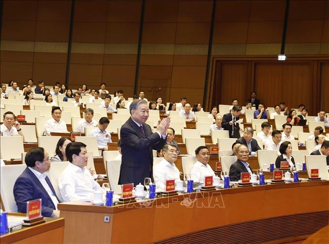 Gần 2,2 triệu cán bộ, đảng viên dự hội nghị quán triệt, triển khai thực hiện Nghị quyết Trung ương 2 (khóa XIV)- Ảnh 1.