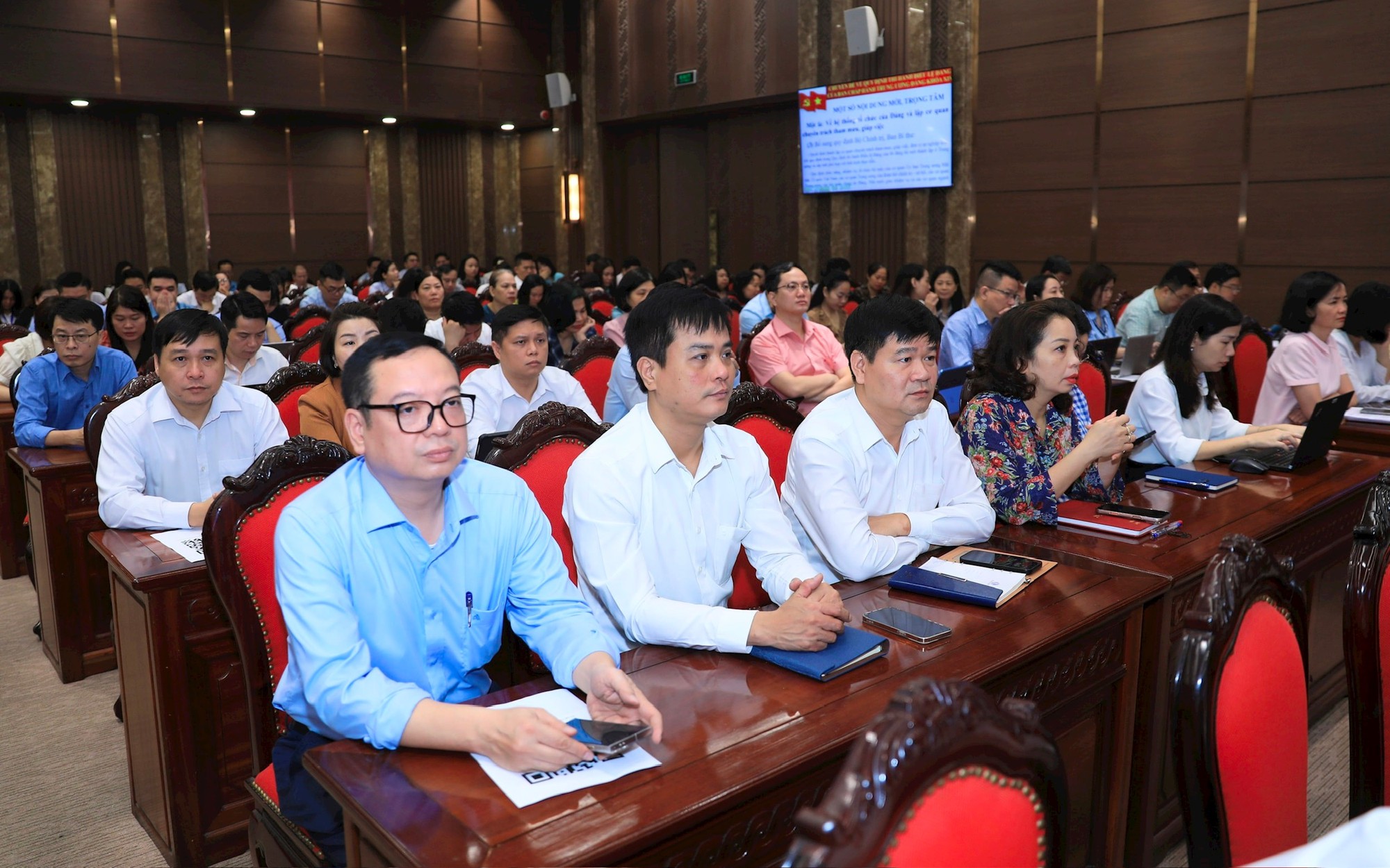 Gần 2,2 triệu cán bộ, đảng viên dự hội nghị quán triệt, triển khai thực hiện Nghị quyết Trung ương 2 (khóa XIV)- Ảnh 23.