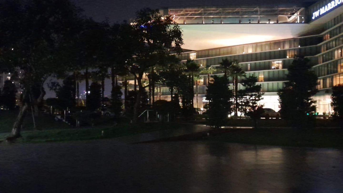 Hà Nội: Giảm chiếu sáng công cộng, trang trí để tiết kiệm điện- Ảnh 2.