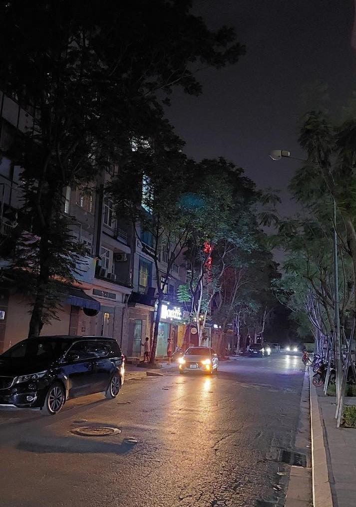 Hà Nội: Giảm chiếu sáng công cộng, trang trí để tiết kiệm điện- Ảnh 4.