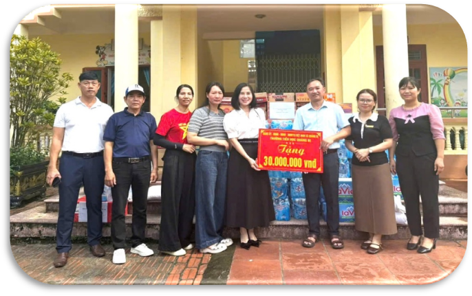 Người gieo hạt yêu thương dưới mái trường Tiểu học Quảng Bị- Ảnh 3.