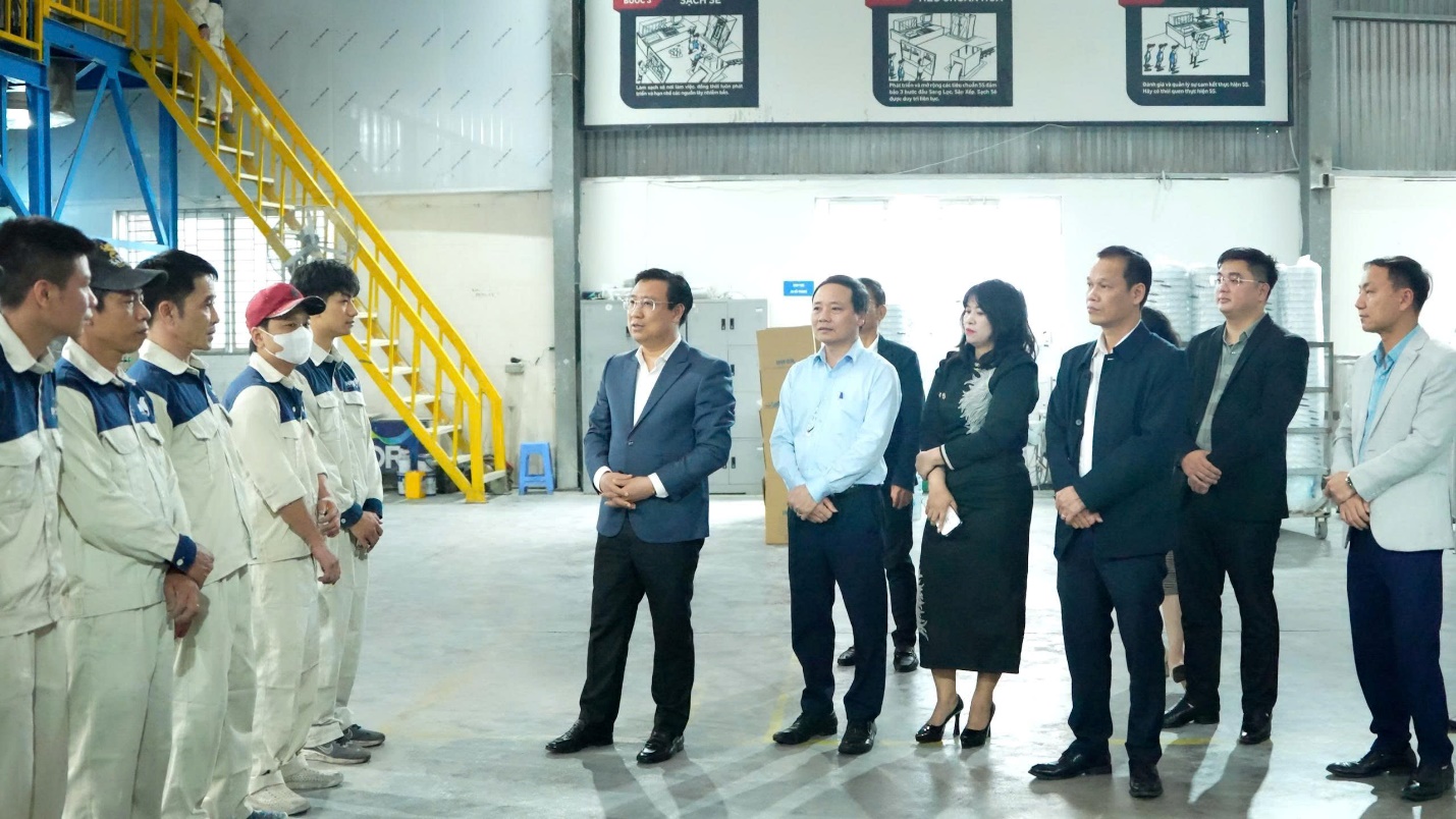 Nội lực kinh tế tư nhân Hoài Đức: Từ những con số tăng trưởng đến mục tiêu bền vững- Ảnh 1.