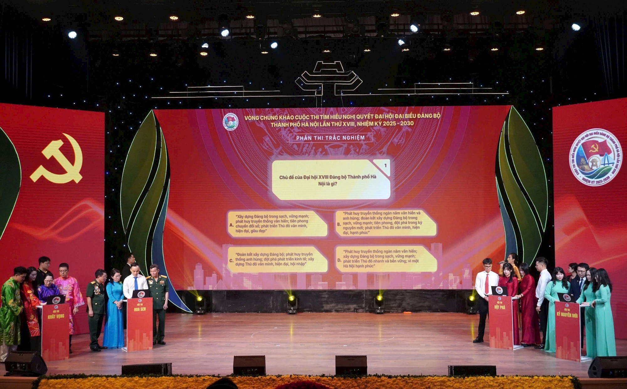 Lan tỏa mạnh mẽ tinh thần học tập, nghiên cứu, đưa Nghị quyết Đại hội XVIII vào cuộc sống- Ảnh 3.