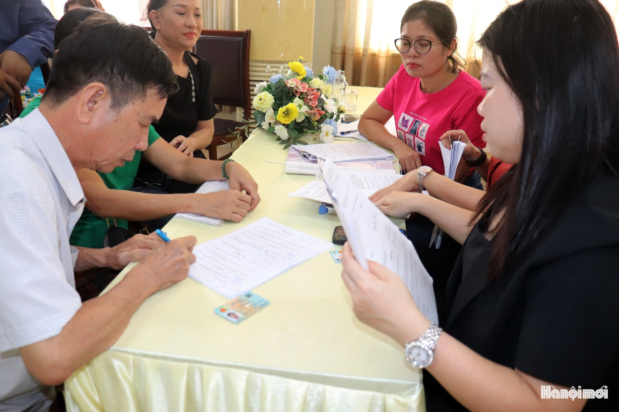 Hà Nội: Đẩy nhanh chi trả bồi thường GPMB dự án Quốc lộ 6, người dân đồng thuận cao- Ảnh 1.