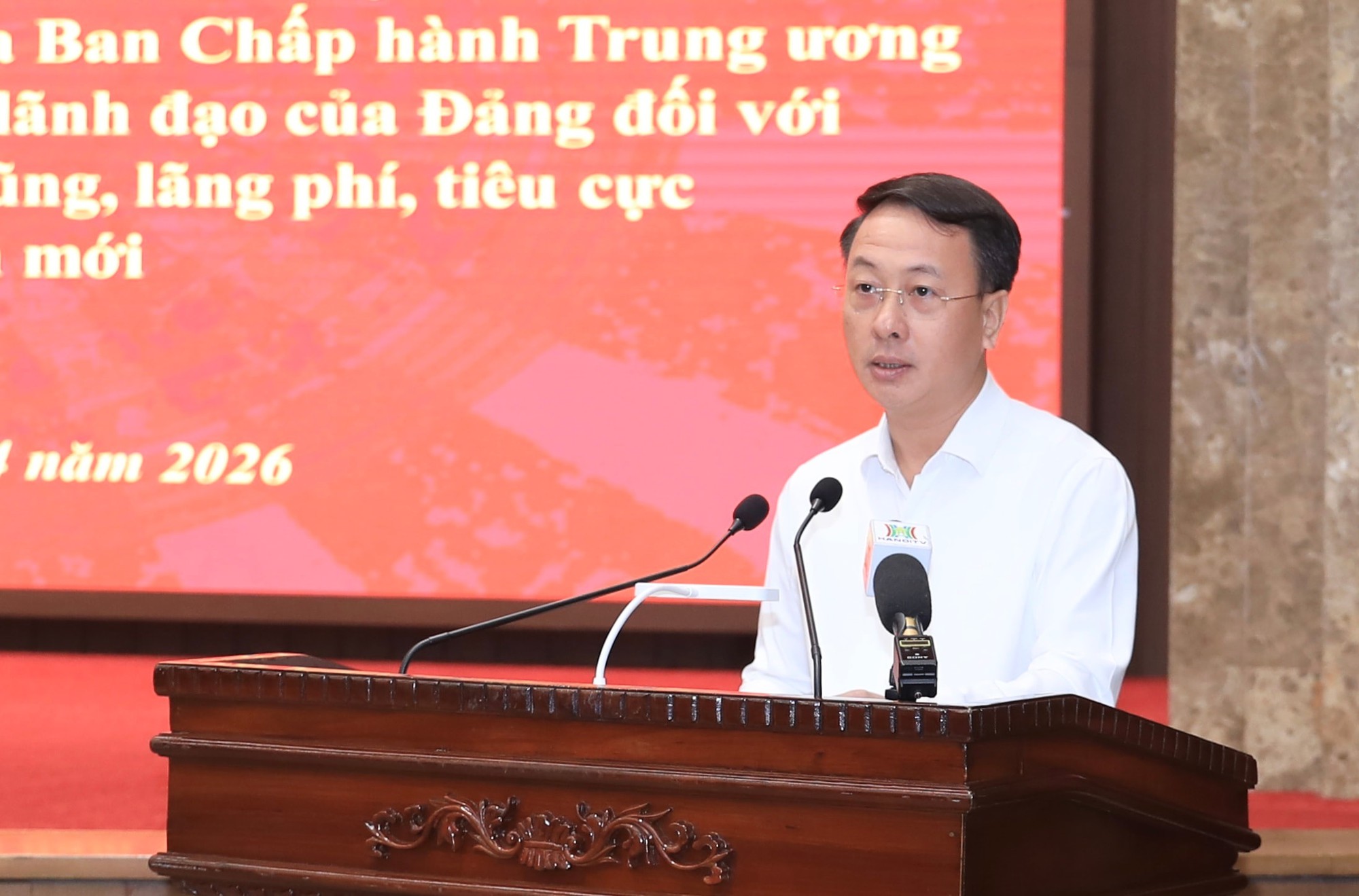 Hà Nội triển khai ngay Chương trình hành động thực hiện Nghị quyết Trung ương 2 (khóa XIV) tới cán bộ, đảng viên- Ảnh 4.