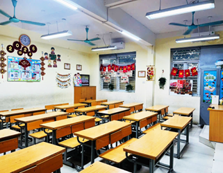 Trường Tiểu học Hoàng Liệt tổng vệ sinh hàng tuần, chủ động tăng cường các biện pháp phòng, chống bệnh Tay chân miệng- Ảnh 1.