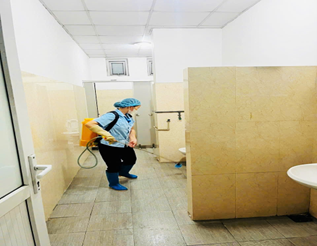 Trường Tiểu học Hoàng Liệt tổng vệ sinh hàng tuần, chủ động tăng cường các biện pháp phòng, chống bệnh Tay chân miệng- Ảnh 4.