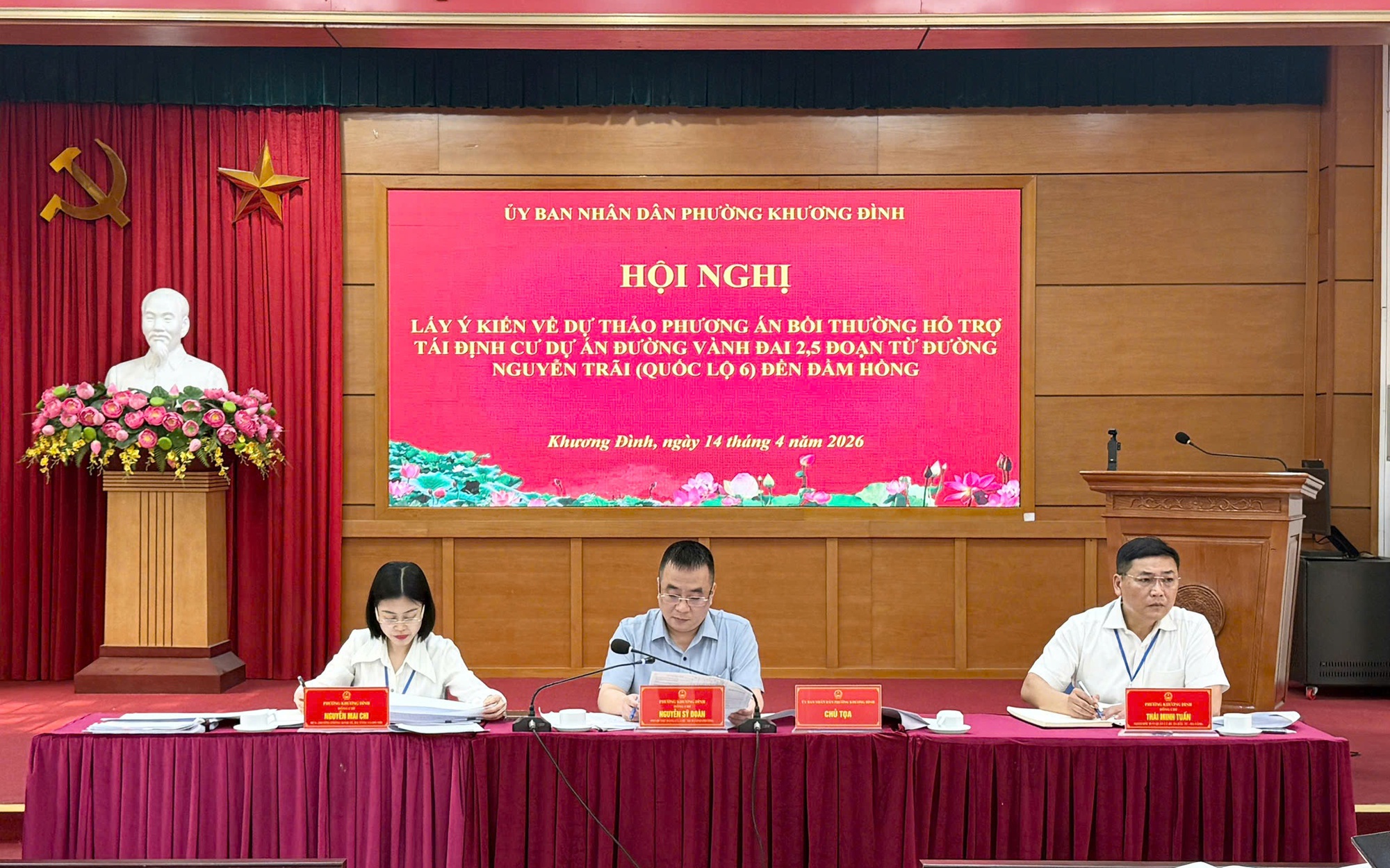 Phường Khương Đình tổ chức Hội nghị đối thoại về dự thảo phương án bồi thường, hỗ trợ, tái định cư dự án đường Vành đai 2,5