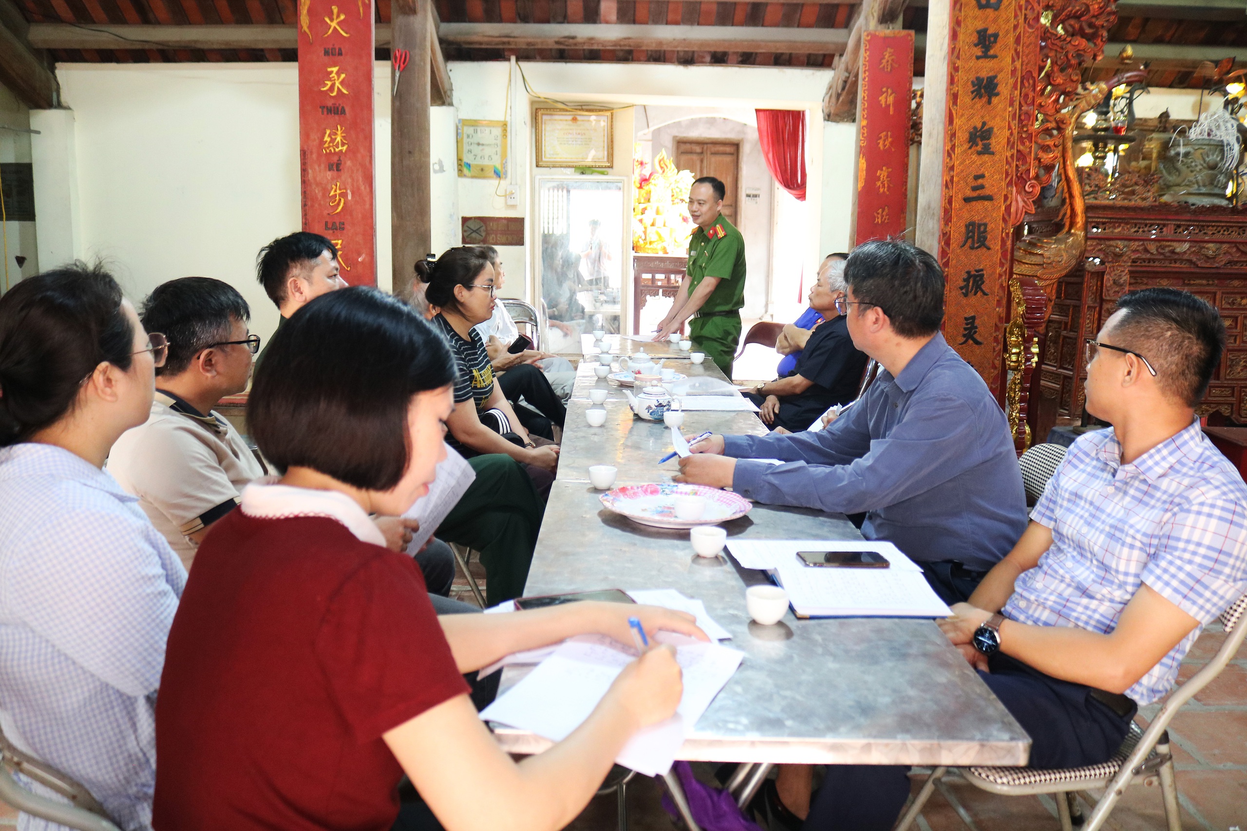 Một số hình ảnh kiểm tra công tác tổ chức Lễ hội truyền thống Đình làng Ứng Hòa và Đình làng Yên Duyệt năm 2026- Ảnh 1.