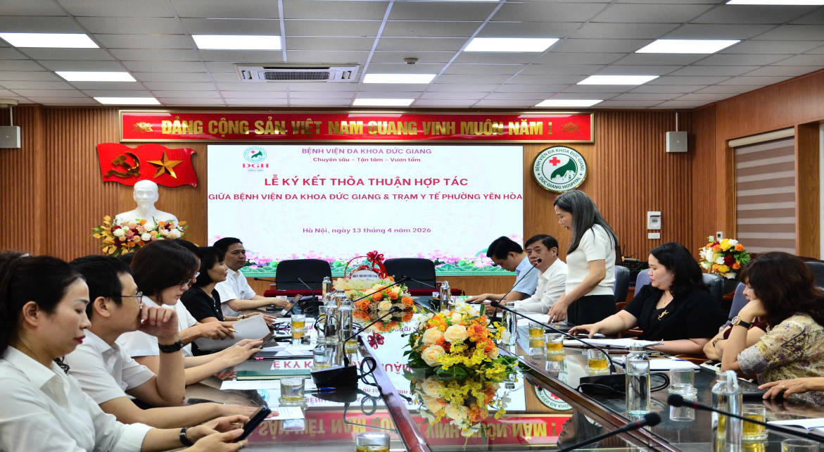 Ký kết hợp tác chuyên môn giữa Trạm Y tế phường Yên Hòa với bệnh viện đa khoa Đức Giang- Ảnh 4.