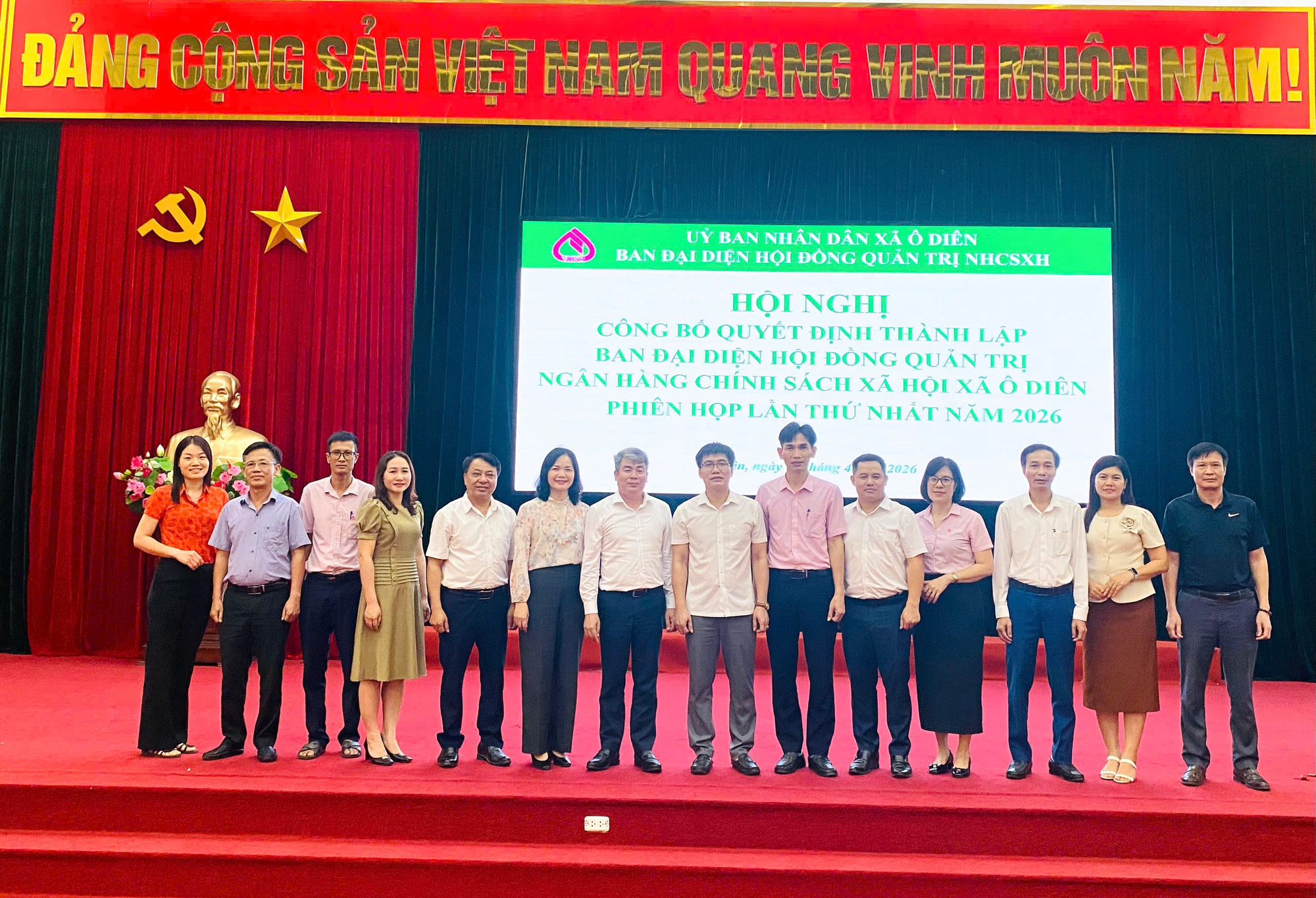 Ô Diên công bố Quyết định thành lập ban đại diện Hội đồng quản trị Ngân hàng Chính sách xã hội và tổ chức phiên họp thứ I- Ảnh 4.