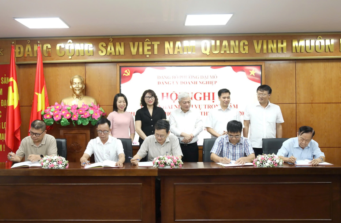 Đảng ủy Doanh nghiệp phường triển khai nhiệm vụ công tác xây dựng Đảng năm 2026- Ảnh 4.