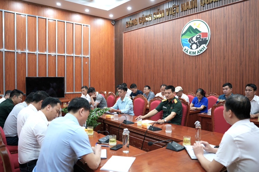 XÃ KIM ANH TỔ CHỨC HỌP TRIỂN KHAI RA QUÂN VỆ SINH MÔI TRƯỜNG- Ảnh 2.