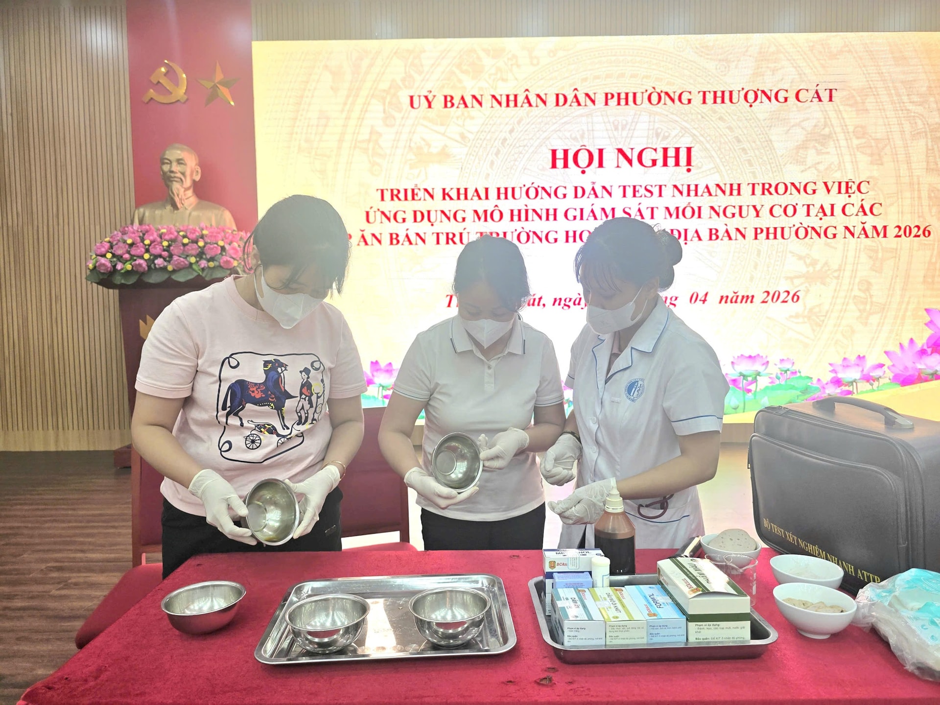 Phường Thượng Cát tập huấn kỹ năng bảo đảm an toàn thực phẩm- Ảnh 2.