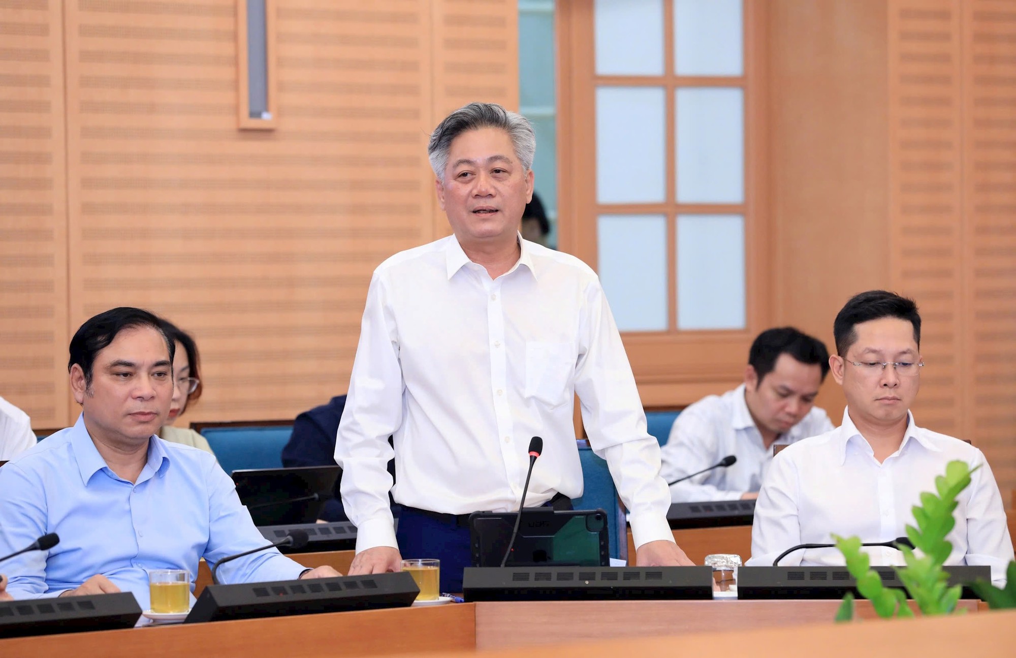 Xã Nam Phù dự hội nghị trực tuyến về công tác cải cách hành chính- Ảnh 5.