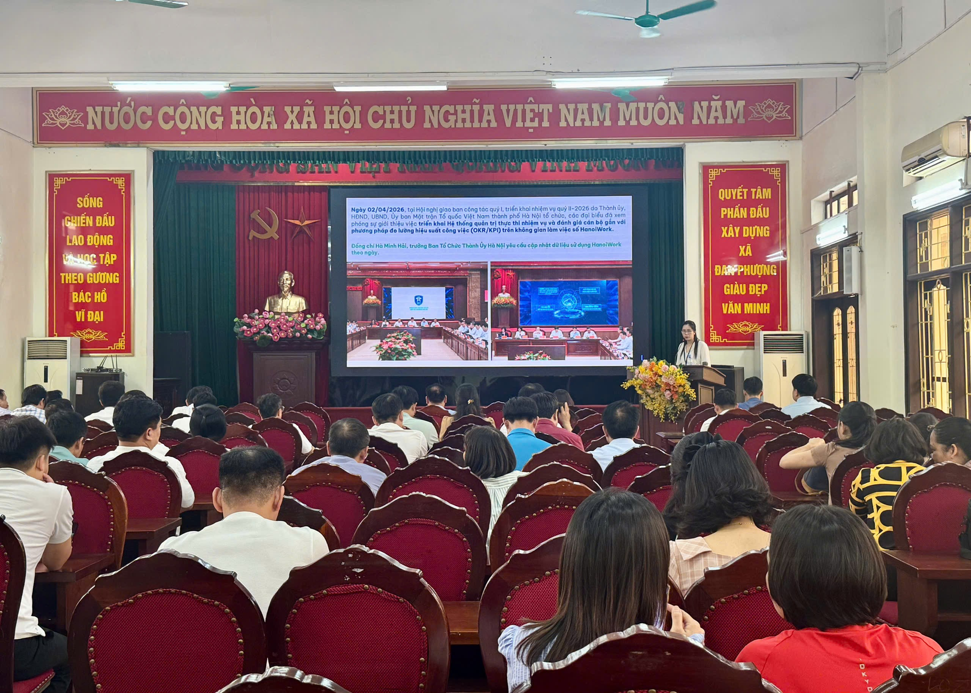 Xã Đan Phượng tập huấn, hướng dẫn sử dụng Không gian làm việc số (HanoiWork) cho cán bộ, công chức, viên chức trong xã- Ảnh 4.