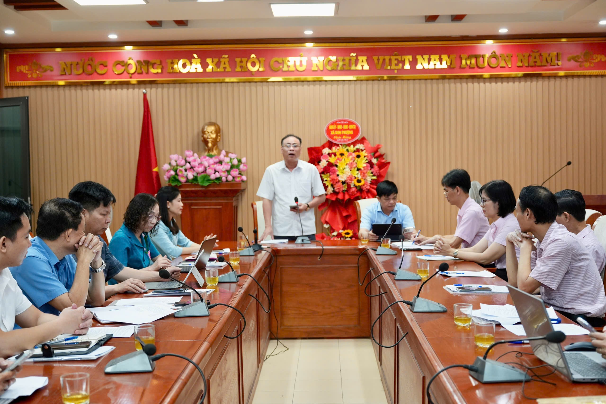 Công bố quyết định thành lập Ban đại diện Hội đồng quản trị Ngân hàng chính sách xã hội xã Đan Phượng.- Ảnh 3.