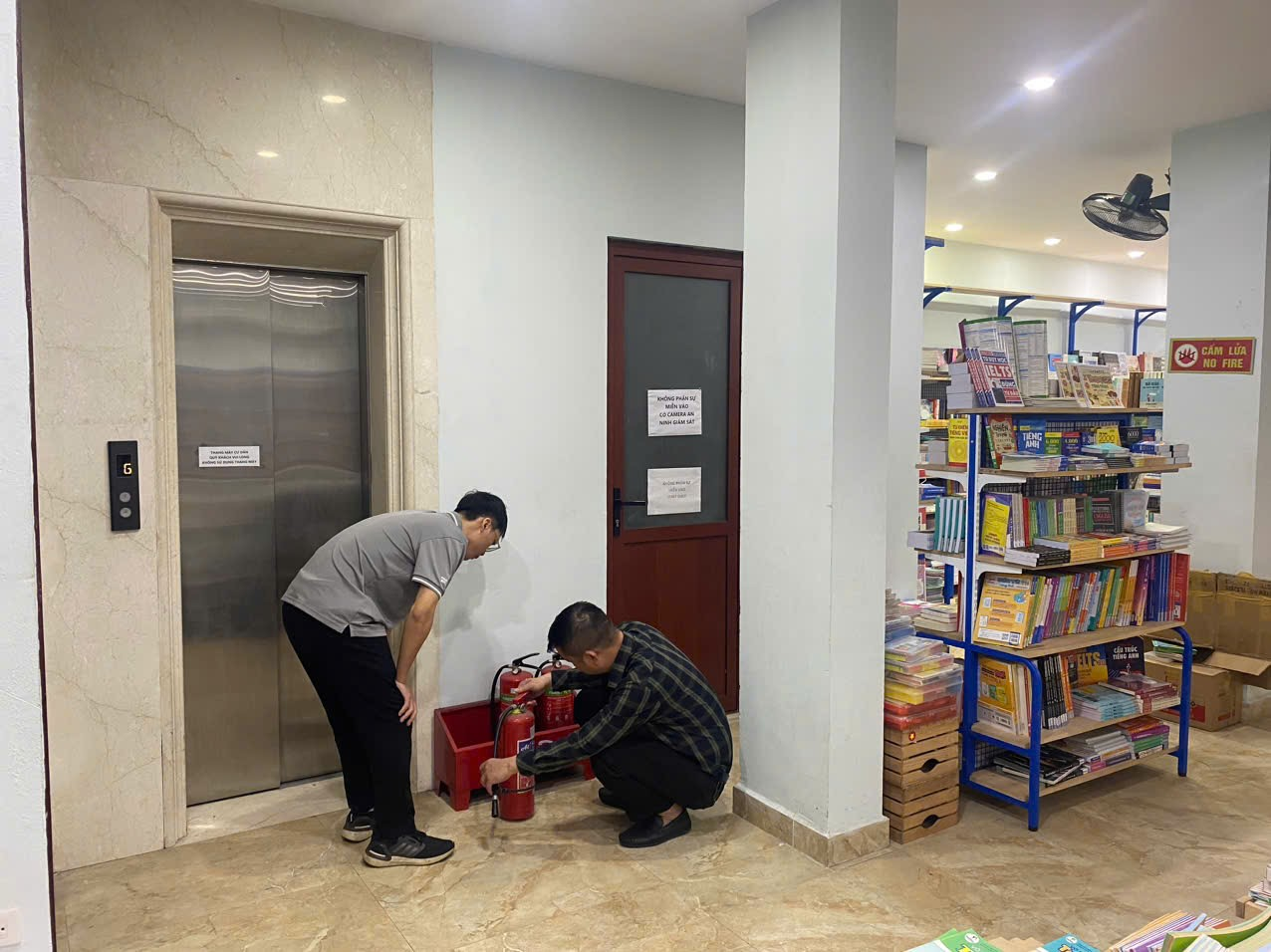 Phường Tây Hồ tổ chức tăng cường kiểm tra công tác phòng cháy, chữa cháy trên địa bàn- Ảnh 1.