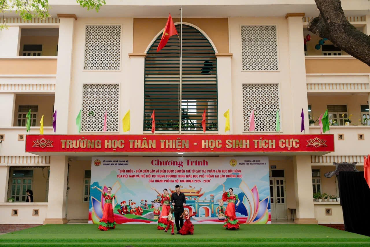 Trường Tiểu học Phương Đình B phối hợp tổ chức Chương trình sân khấu học đường- Ảnh 1.