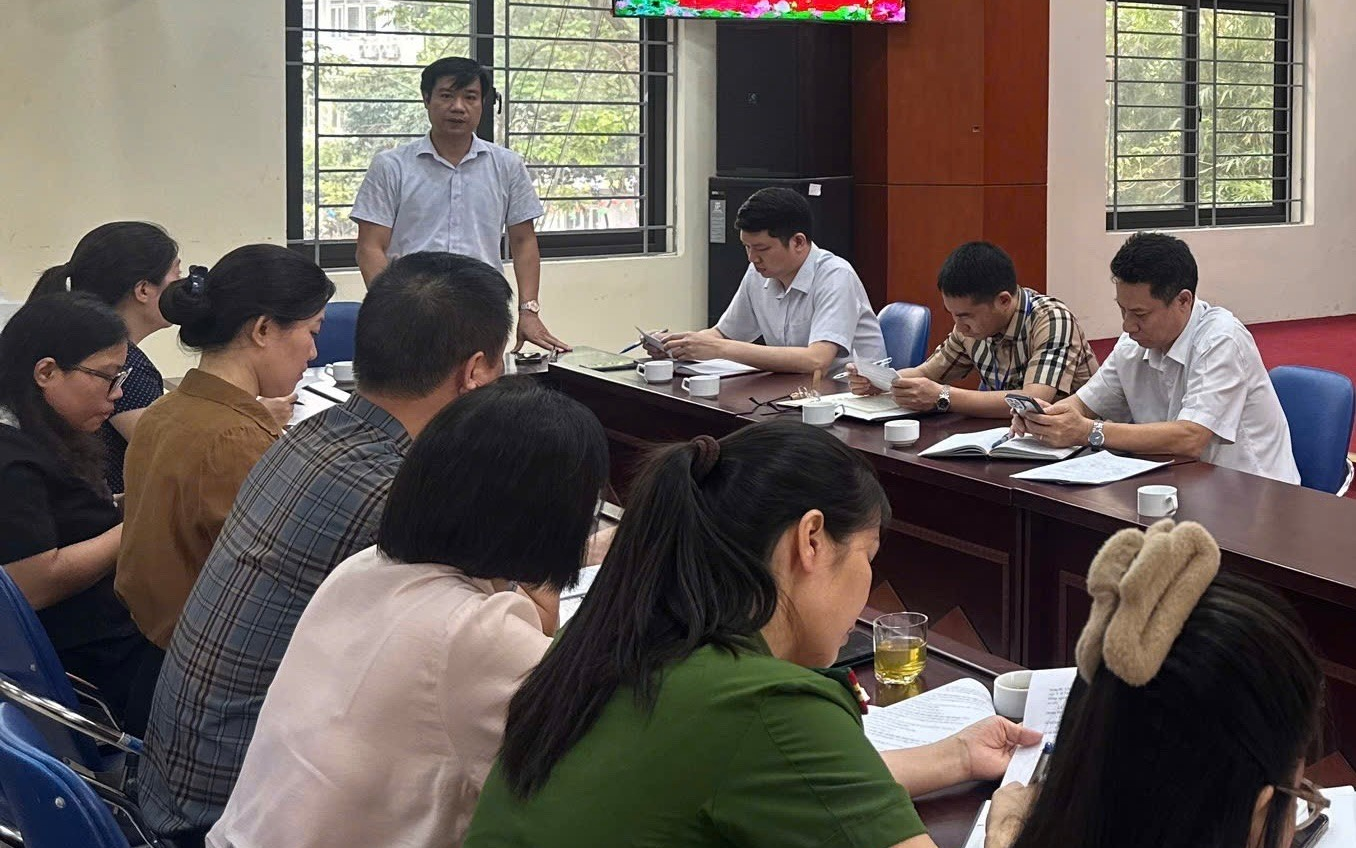 Hội nghị đánh giá kết quả công tác đảm bảo an toàn thực phẩm Tết Dương lịch, Tết nguyên đán và Lễ hội Xuân năm 2026, triển khai nhiệm vụ Quý II/2026