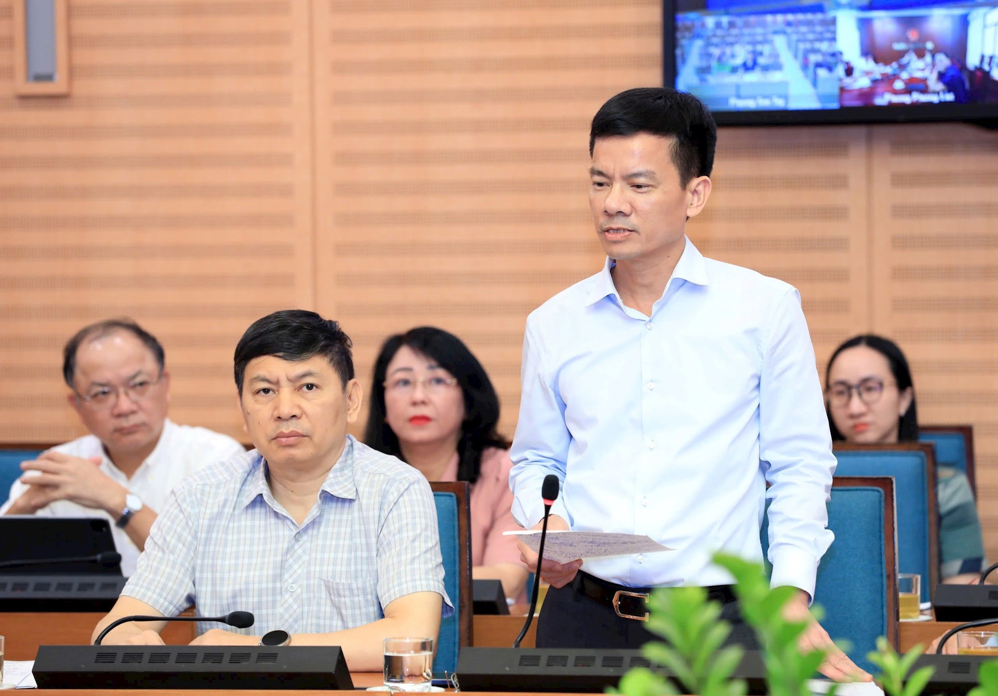 Hà Nội: Người dân, tổ chức đến cấp xã sẽ được giải quyết đầy đủ các thủ tục hành chính- Ảnh 4.